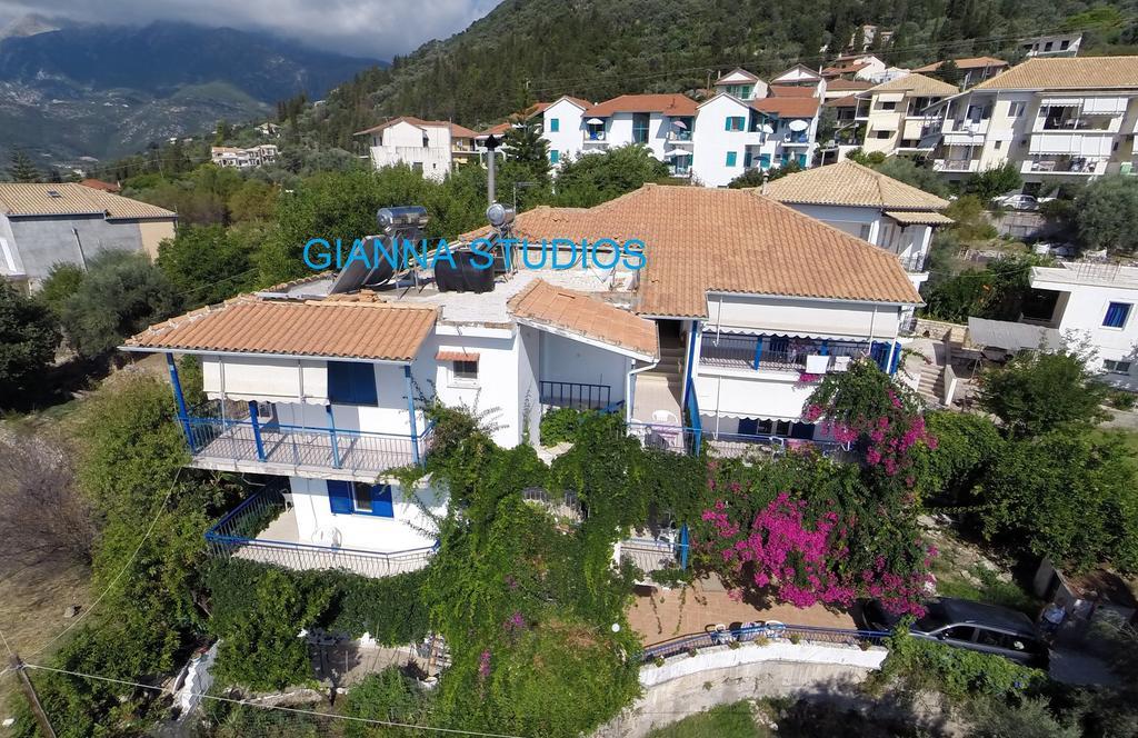Gianna Studios Nydri  Luaran gambar